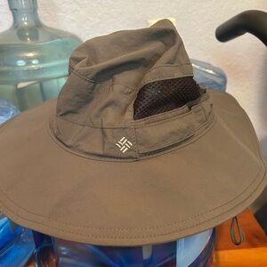 Columbia hat